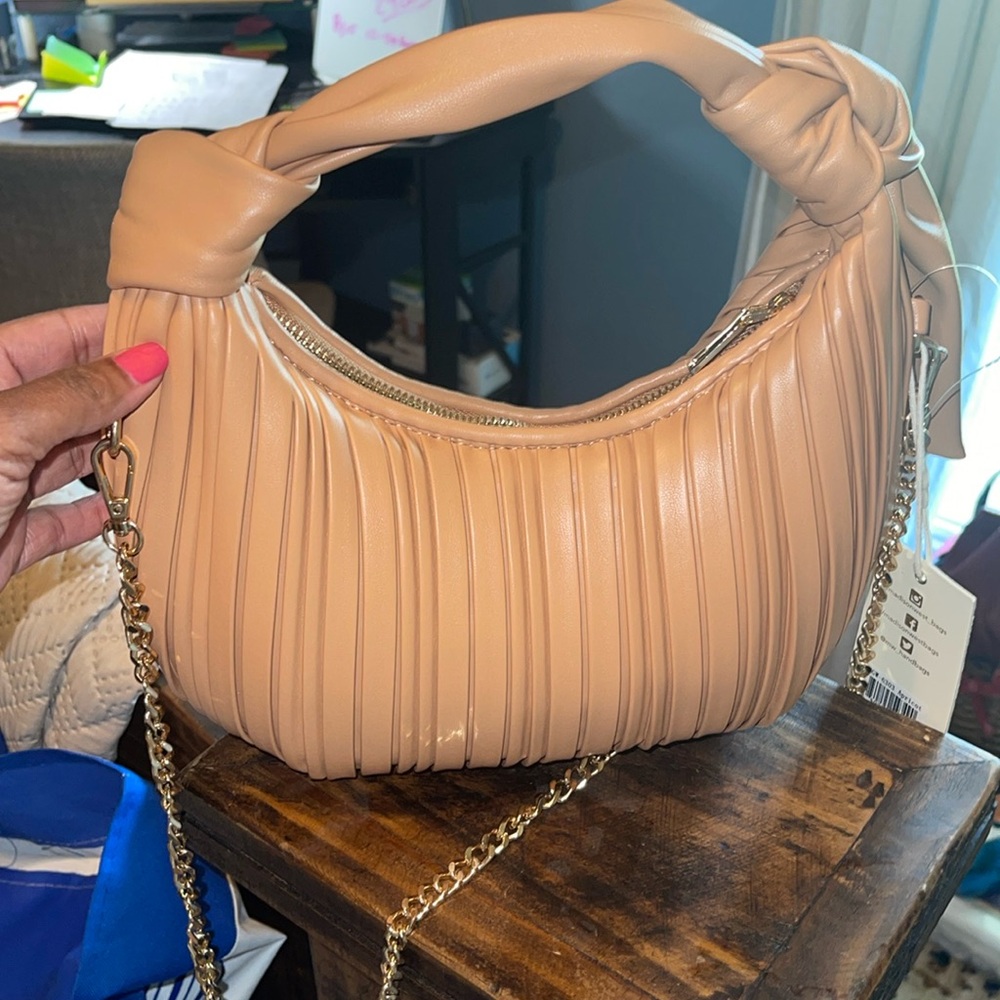 Apricot bag